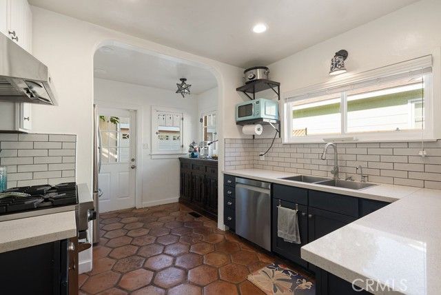 12429 Floral Drive, Whittier, CA 90601