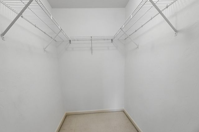 38 Trowbridge Lane, Shrewsbury, MA 01545