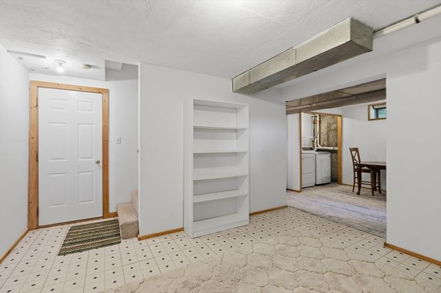 38 Trowbridge Lane, Shrewsbury, MA 01545