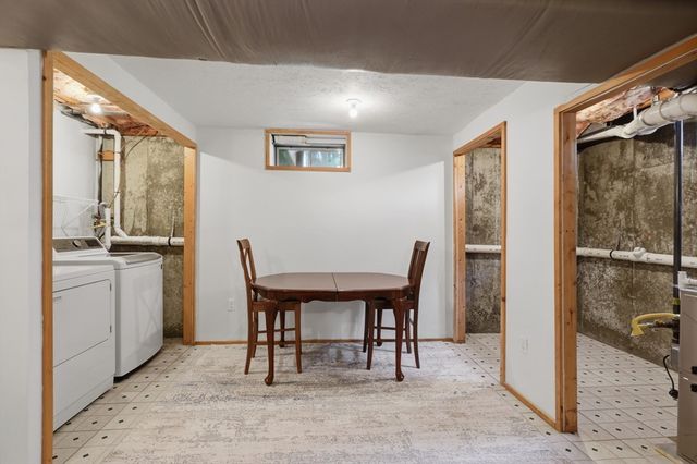 38 Trowbridge Lane, Shrewsbury, MA 01545