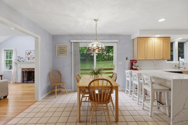 38 Trowbridge Lane, Shrewsbury, MA 01545