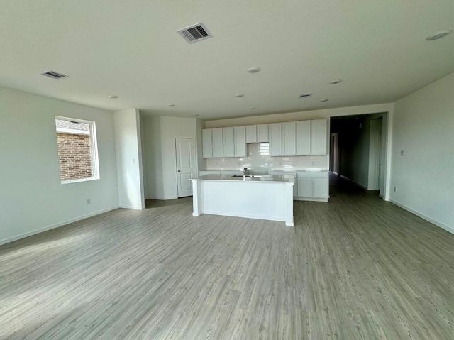 225 Orchard Cove, Snook, TX 77879