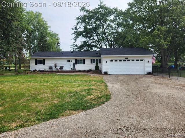 32563 Sutton Road, Chesterfield Township, MI 48047
