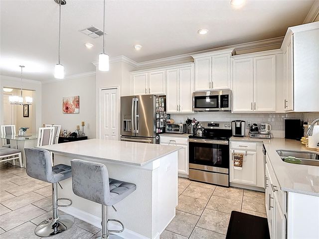 8543 COUPLES STREET, Davenport, FL 33896