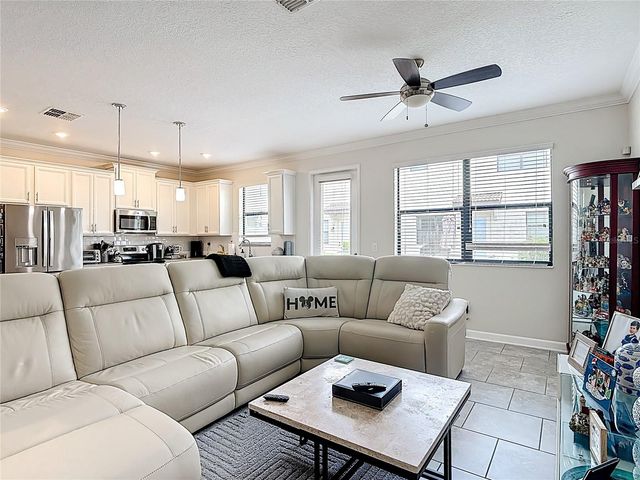 8543 COUPLES STREET, Davenport, FL 33896