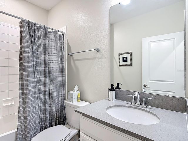 8543 COUPLES STREET, Davenport, FL 33896