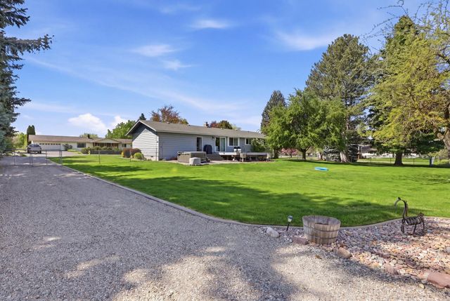 15619 E 14th Ave, Spokane Valley, WA 99037