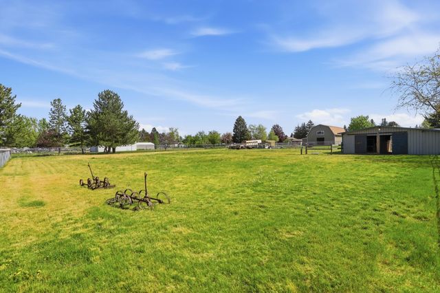 15619 E 14th Ave, Spokane Valley, WA 99037