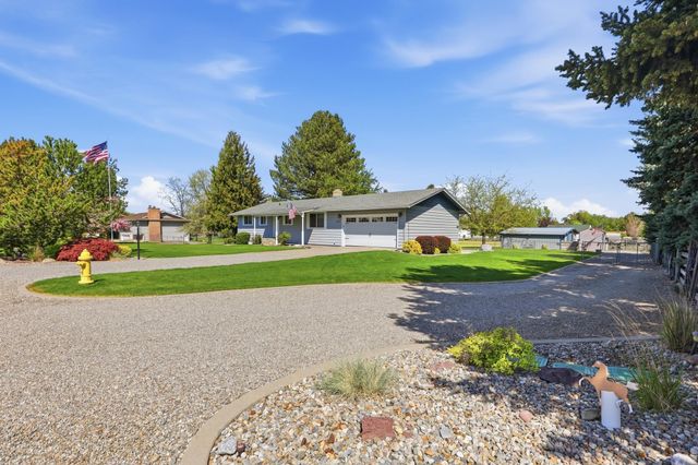 15619 E 14th Ave, Spokane Valley, WA 99037