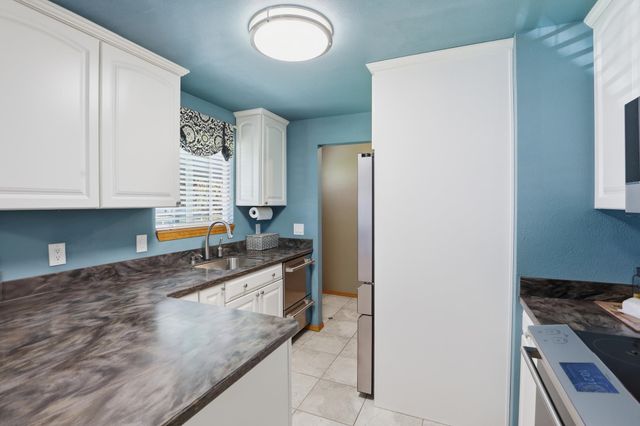 15619 E 14th Ave, Spokane Valley, WA 99037