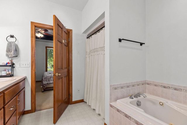 3497 ROSENBERRY COURT, Appleton, WI 54914