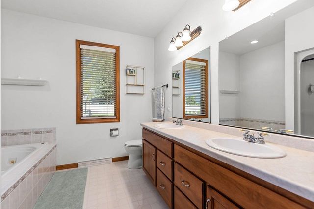 3497 ROSENBERRY COURT, Appleton, WI 54914