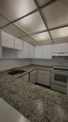 6950 Miami Gardens Drive 2304, Hialeah, FL 33015