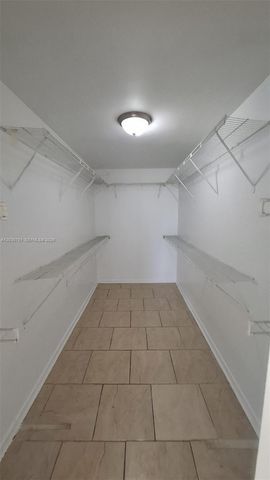 6950 Miami Gardens Drive 2304, Hialeah, FL 33015