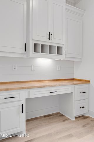 327 Grace Acres Drive, Brandon, MS 39047