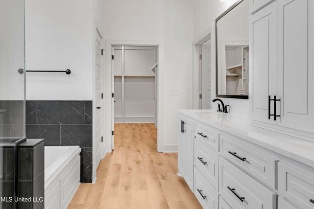 327 Grace Acres Drive, Brandon, MS 39047