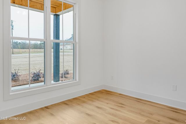 327 Grace Acres Drive, Brandon, MS 39047