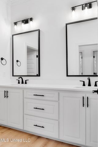 327 Grace Acres Drive, Brandon, MS 39047