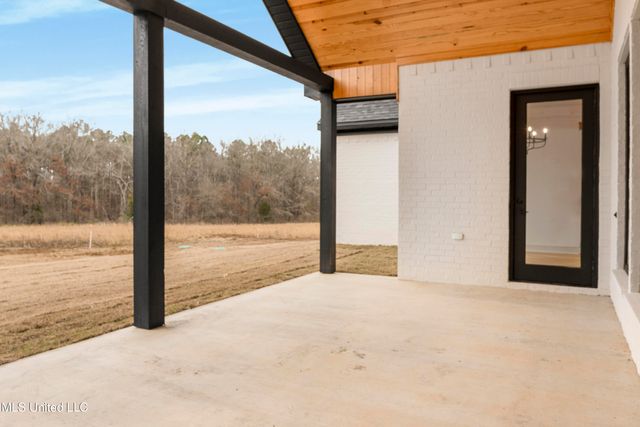 327 Grace Acres Drive, Brandon, MS 39047