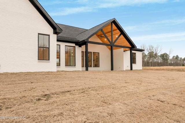 327 Grace Acres Drive, Brandon, MS 39047