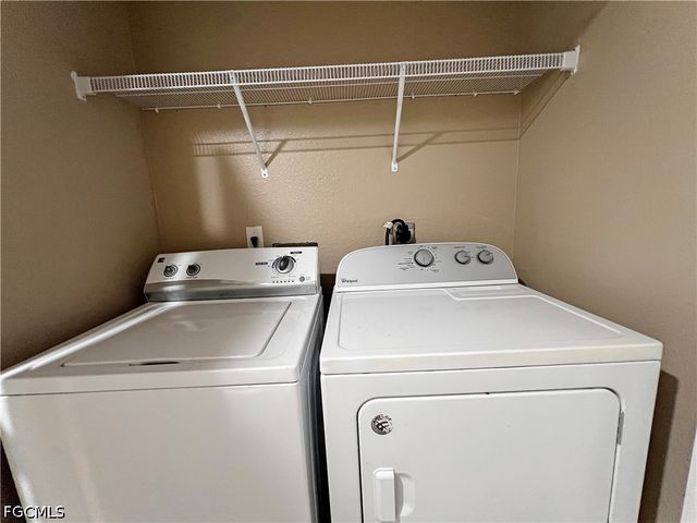 5231 27th ST SW, Lehigh Acres, FL 33973