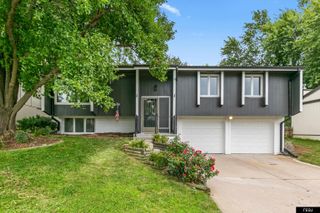 14435 Weir Circle, Omaha, NE 68137