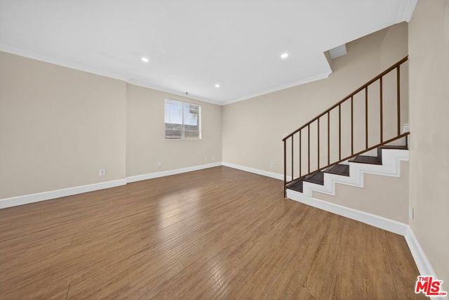 11063 Cumpston Street 102, North Hollywood, CA 91601