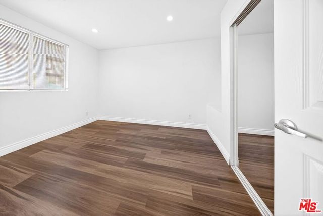 11063 Cumpston Street 102, North Hollywood, CA 91601