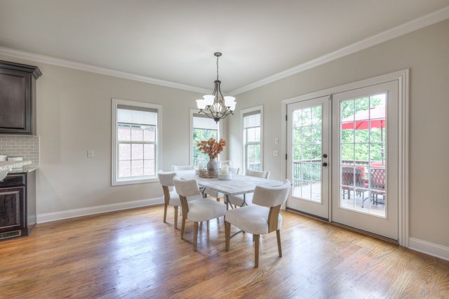 1378 Sweetwater Dr, Brentwood, TN 37027