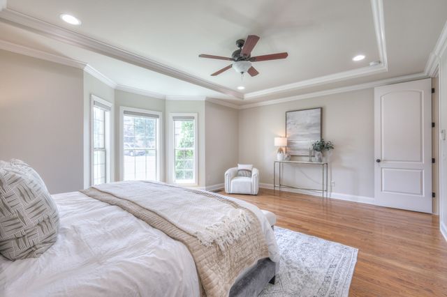 1378 Sweetwater Dr, Brentwood, TN 37027
