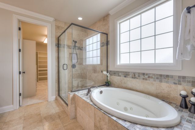 1378 Sweetwater Dr, Brentwood, TN 37027