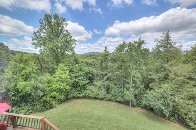 1378 Sweetwater Dr, Brentwood, TN 37027