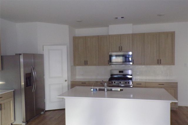 3550 Goldfinch Woods Drive, Katy, TX 77494