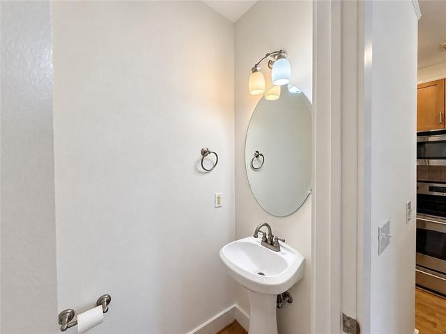 216 Semel Drive NW 360, Atlanta, GA 30309