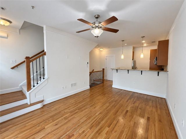216 Semel Drive NW 360, Atlanta, GA 30309