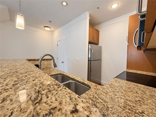 216 Semel Drive NW 360, Atlanta, GA 30309