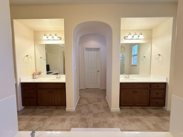 2245 Maidenhair Way, San Ramon, CA 94582