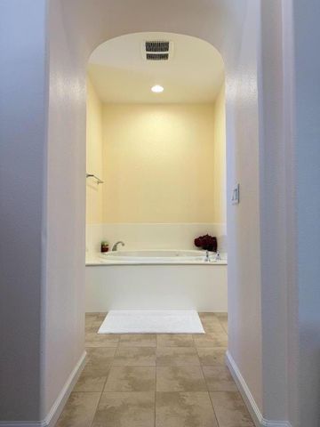 2245 Maidenhair Way, San Ramon, CA 94582