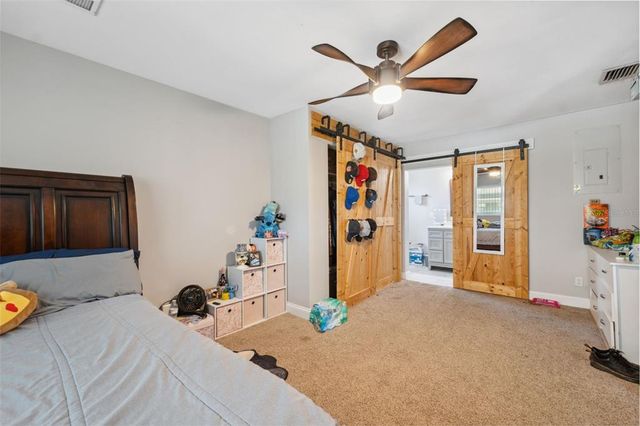4715 W MONTGOMERY AVE, Tampa, FL 33616