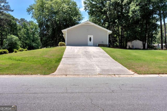 1847 Oak Ridge Lane, Lawrenceville, GA 30044