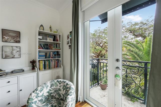 1898 S Miami Ave, Miami, FL 33129