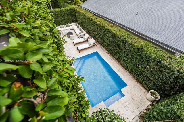 1898 S Miami Ave, Miami, FL 33129