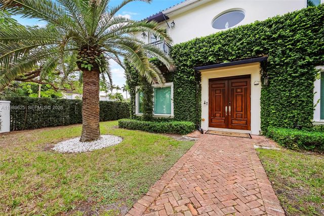 1898 S Miami Ave, Miami, FL 33129