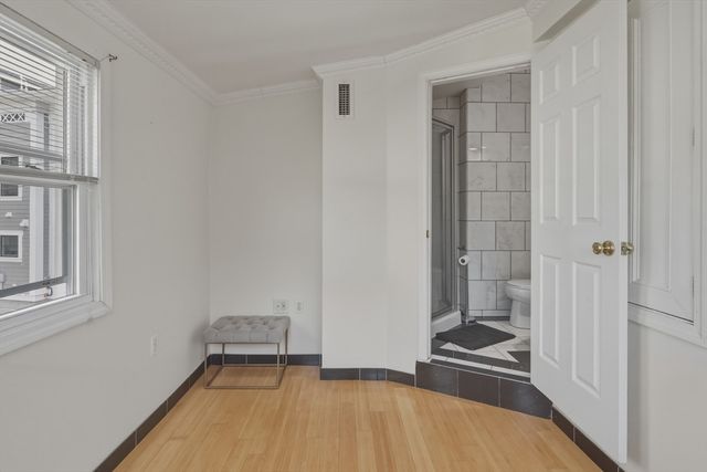 573 Somerville Avenue B, Somerville, MA 02143