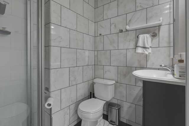 573 Somerville Avenue B, Somerville, MA 02143