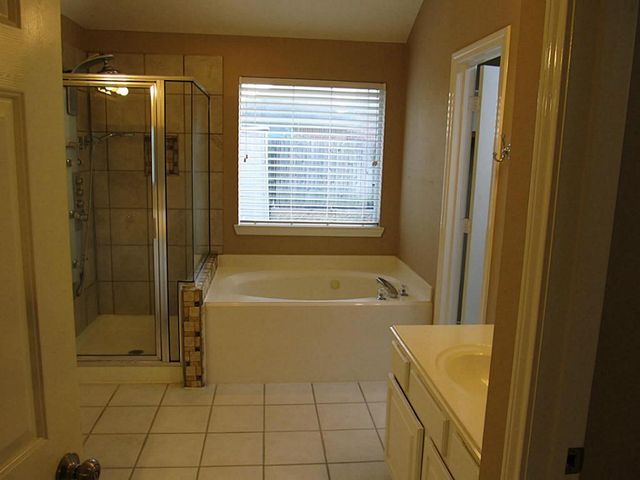 5104 N Big Spring Drive, Pearland, TX 77584