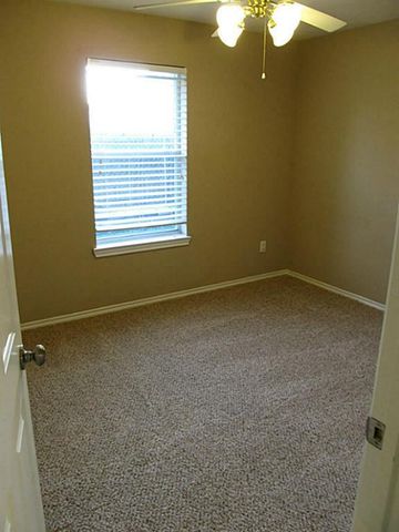 5104 N Big Spring Drive, Pearland, TX 77584