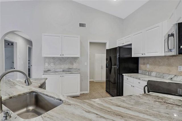 2526 SW 29th TER, Cape Coral, FL 33914