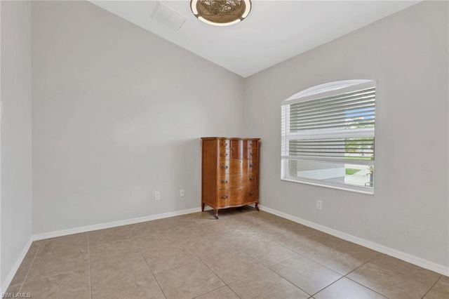 2526 SW 29th TER, Cape Coral, FL 33914