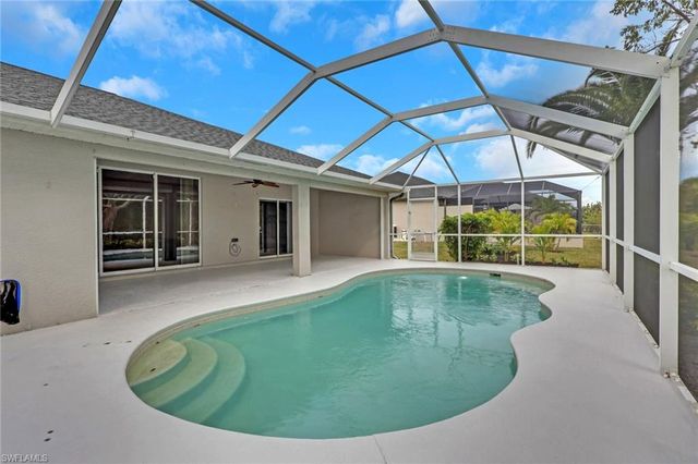 2526 SW 29th TER, Cape Coral, FL 33914